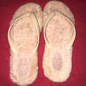 Ugg Flip Flops 9